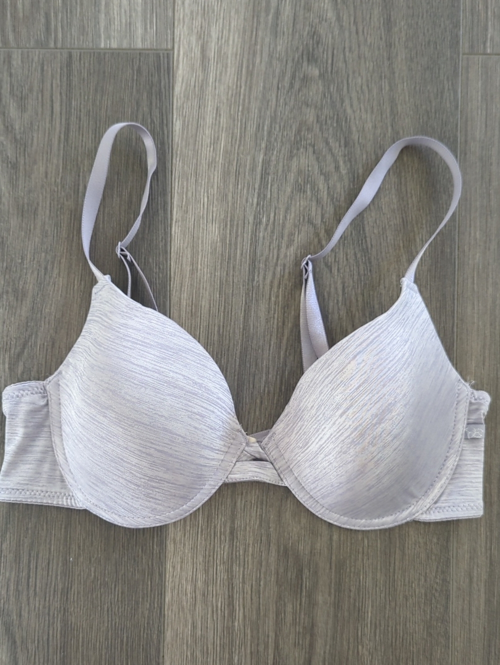 Jessica Simpson Women's Bra Size 34C